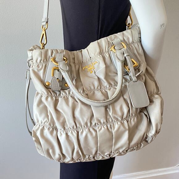 Authentic Prada Nappa Gaufre Tote Bag – Beige Leather - Picture 1 of 12